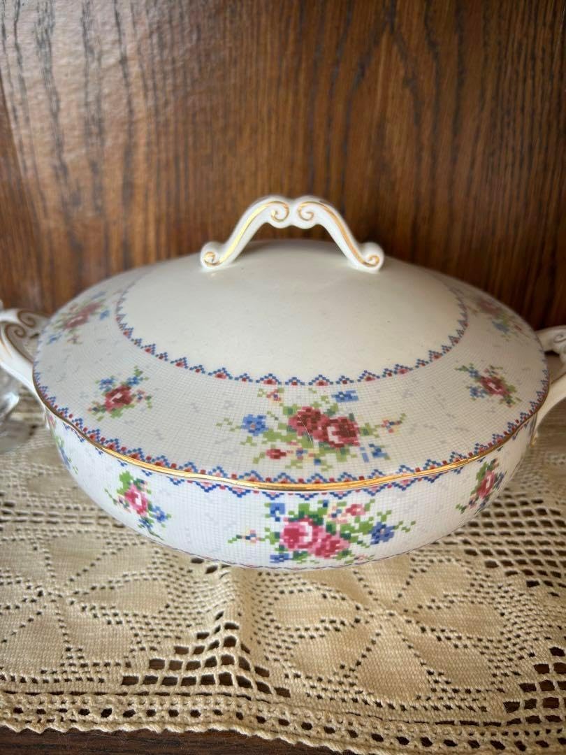 ロイヤルアルバート プティポワン スープチューリン 廃盤 ロイヤル